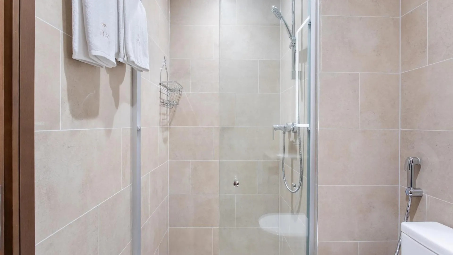 Stay By Latinem Luxury 2Br Holiday Home Cvr B1405 Near Burj Khalifa Dubaj Apartament